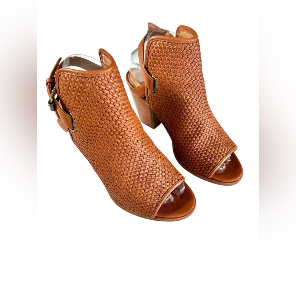 Frye Dani Woven Shield Leather Block Heeled Sandals